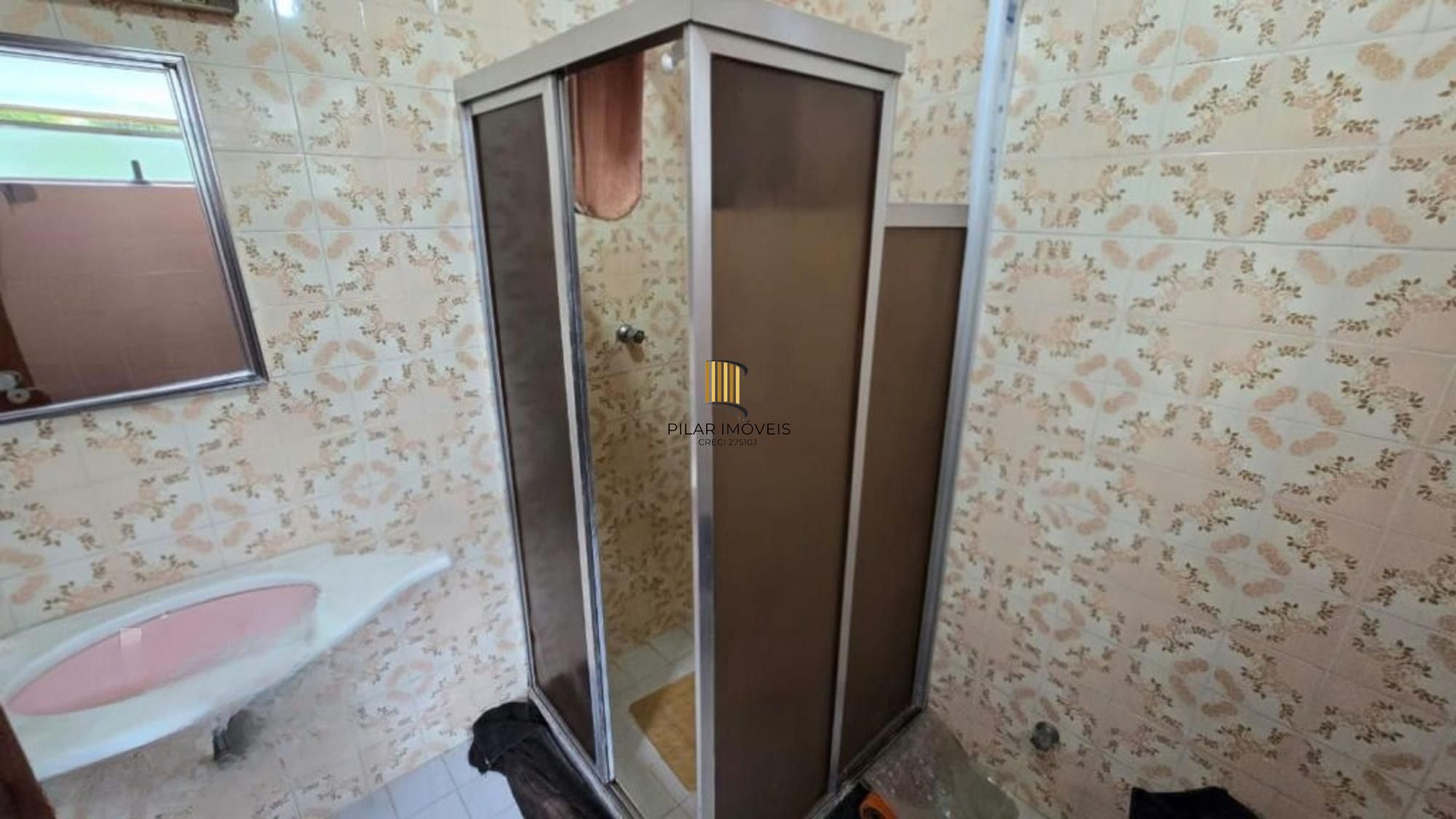 Apartamento de 3 quartos, suíte e 1 vaga de garagem no bairro Petrópolis
