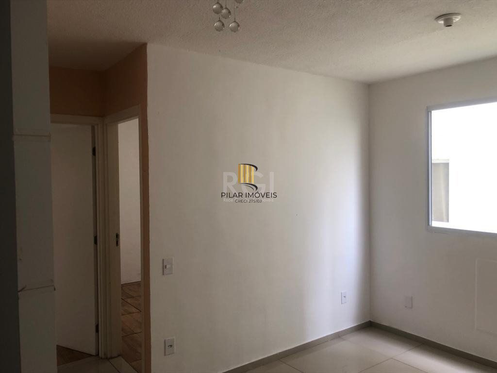 Apartamento para Venda - 40.29m², 2 dormitórios, 1 vaga - Mario Quintana