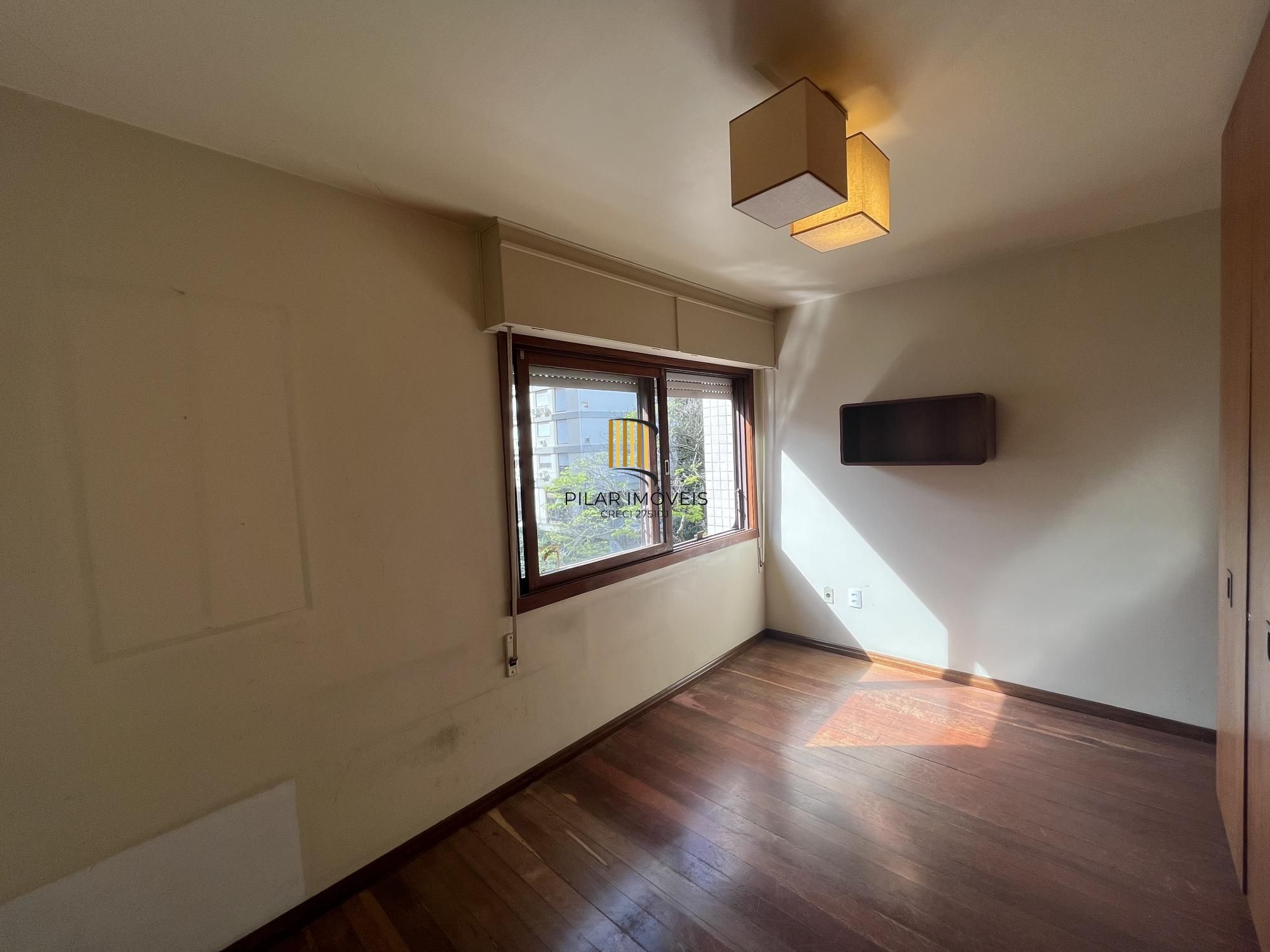 Apartamento de 3 quartos, suíte, lavabo e 2 vagas de garagem bairro Rio Branco