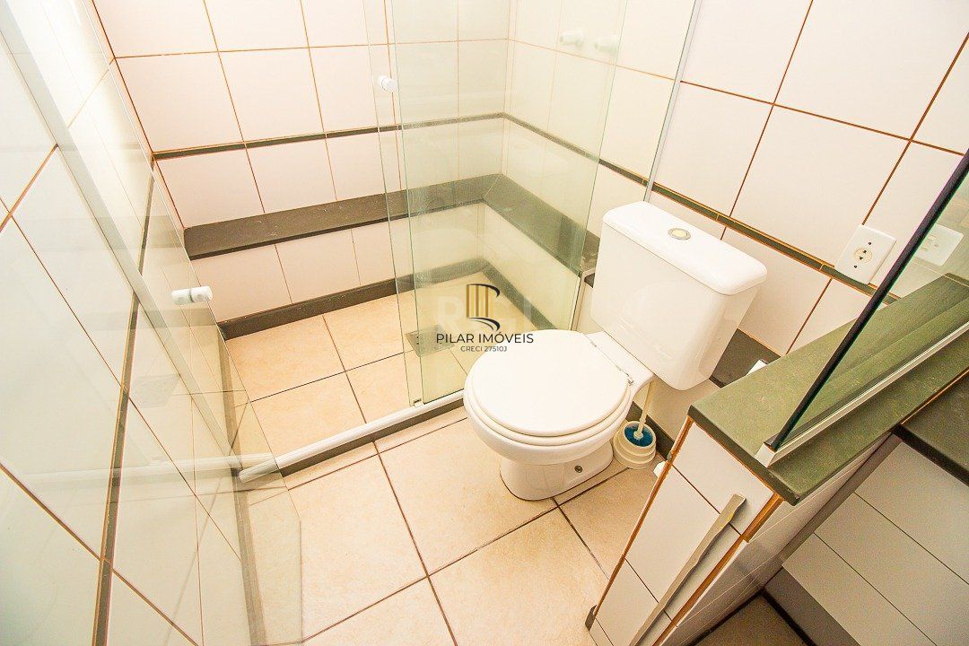Cobertura para Venda - 116.36m², 2 dormitórios, sendo 1 suites, 1 vaga - Petrópolis