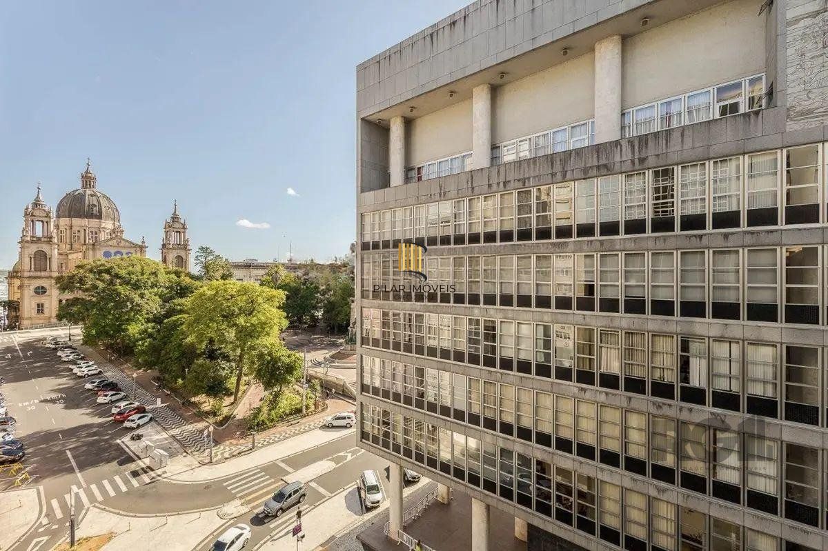 Apartamento 4 dormitorios vaga e elevador Centro Histórico Porto Alegre