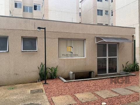 Apartamento de dois dormitórios e uma vaga de garagem no bairro Mario Quintana em Porto Alegre. 