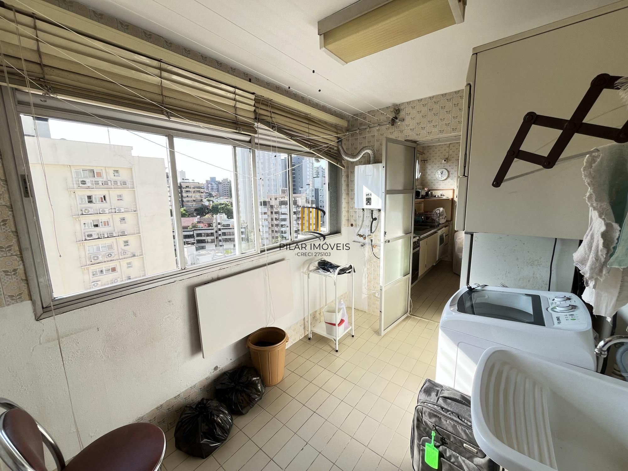 Apartamento de 3 quartos, suíte, dependência de empregada e 2 vagas Bela Vista