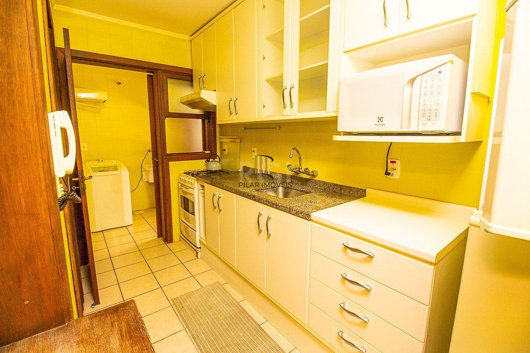 Cobertura para Venda - 116.36m², 2 dormitórios, sendo 1 suites, 1 vaga - Petrópolis