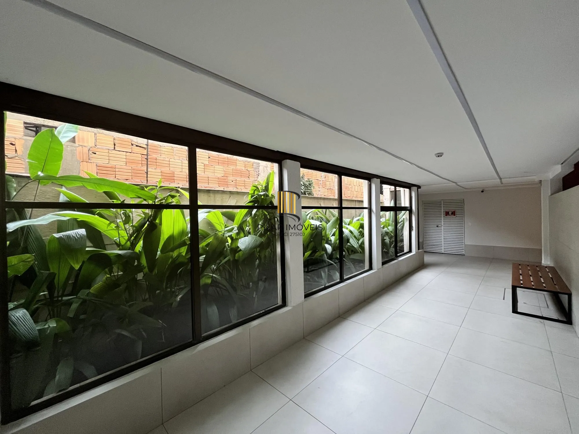 Apartamento garden de 1 dormitório transformado 2 quartos no bairro Cidade Baixa