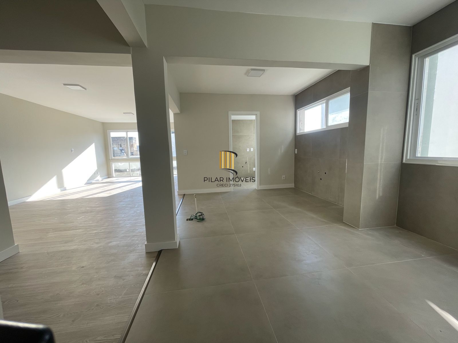 Apartamento de 3 quartos, suíte e 1 vaga de garagem no bairro Petrópolis em POA