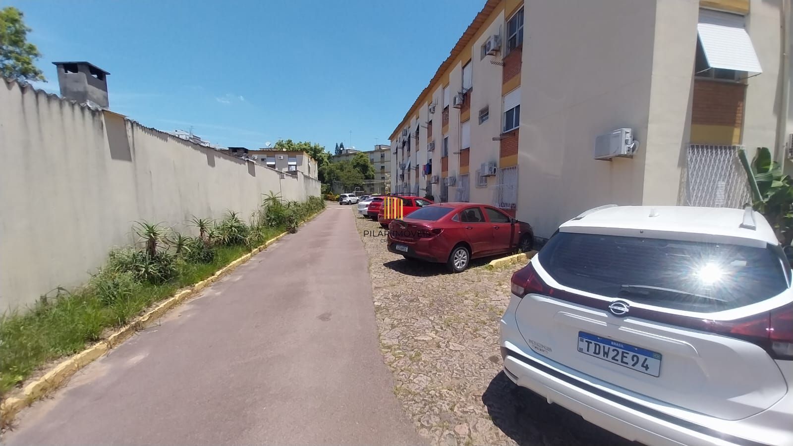 Apartamento térreo com 4 quartos e 1 vaga de garagem rotativa no Passo da Areia