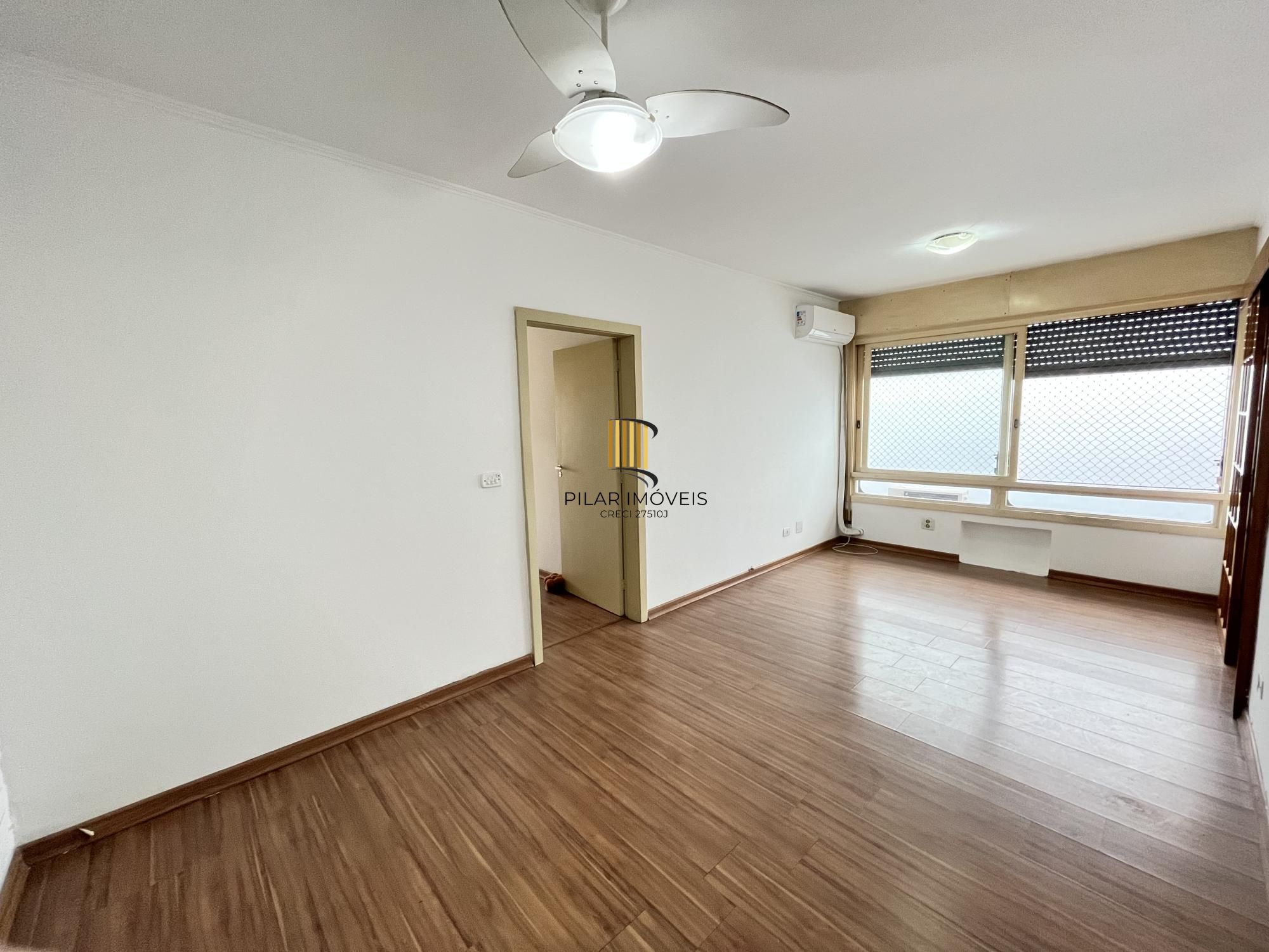 Apartamento de 3 quartos, churrasqueira e 1 vaga de garagem bairro Petrópolis