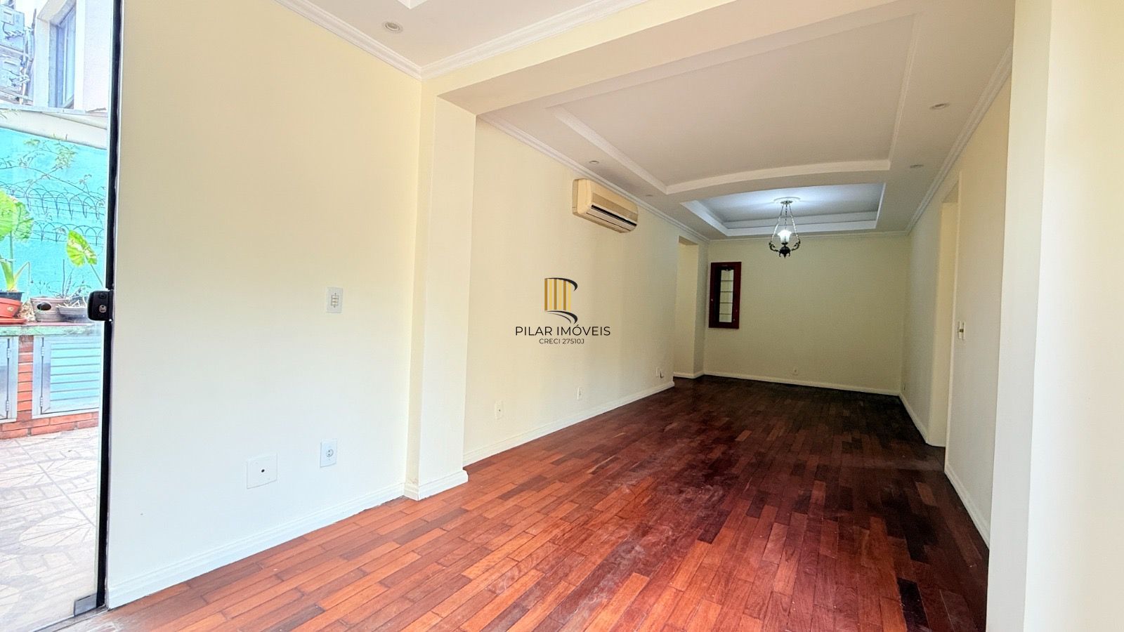 Apartamento de 2 quartos e 2 vagas de garagem no bairro Santana