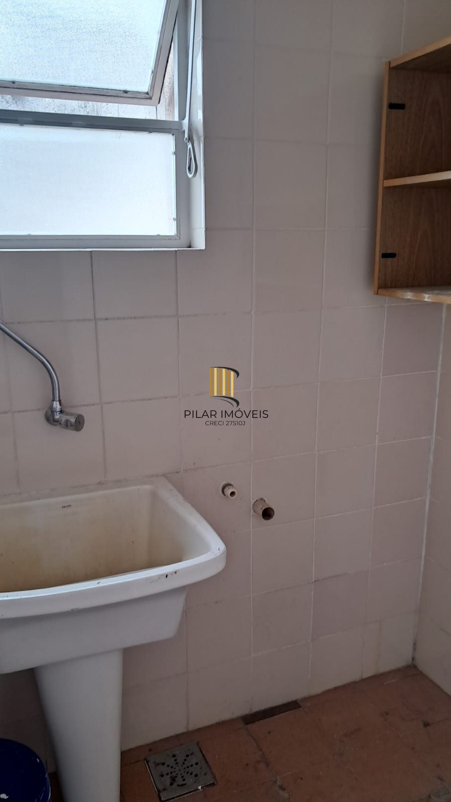 Cobertura de 3 quartos, suíte e 1 vaga de garagem no bairro Bom Fim em POA/RS