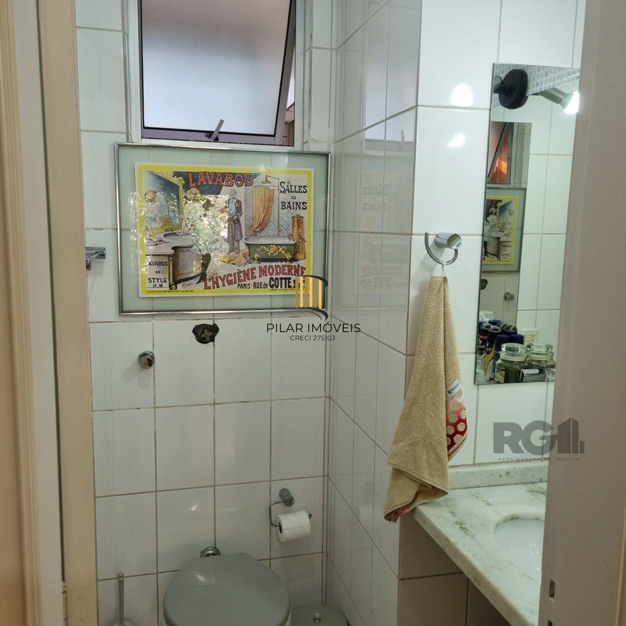 Apartamento de um quarto no bairro Santana em Porto Alegre.