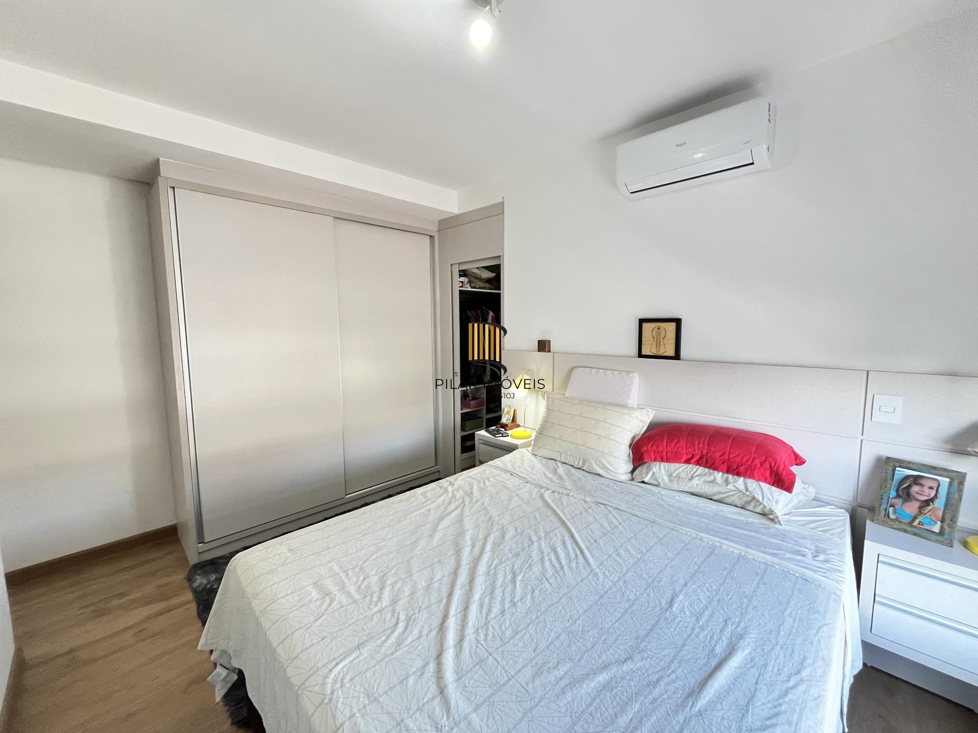 Apartamento de 3 quartos, suíte e 2 vagas de garagem no bairro Menino Deus POA