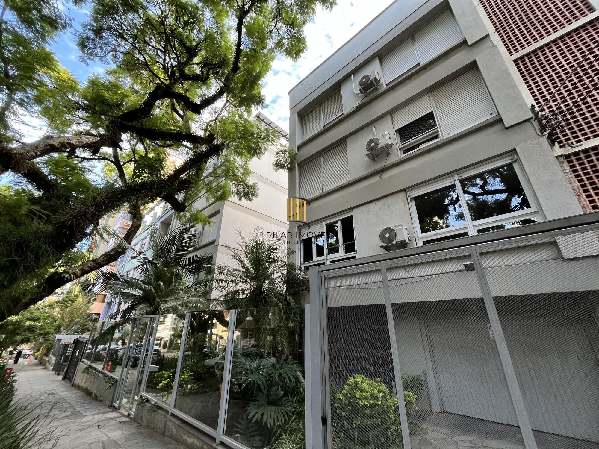 Apartamento de 2 quartos, suíte e 1 vaga de garagem no bairro Bom Fim em POA - Pilar Imóveis