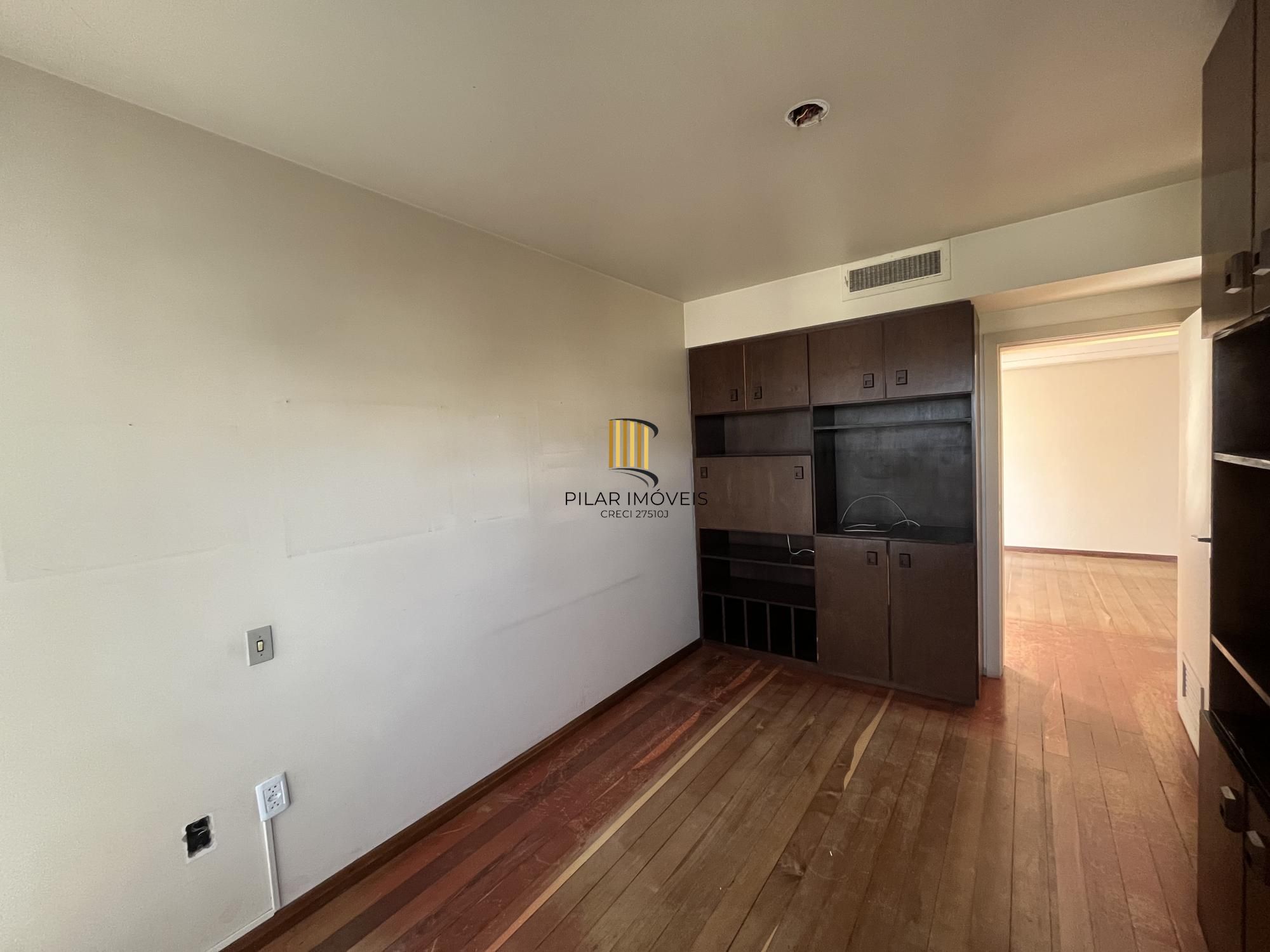 Apartamento de 3 quartos, suíte, lavabo e 2 vagas de garagem bairro Rio Branco