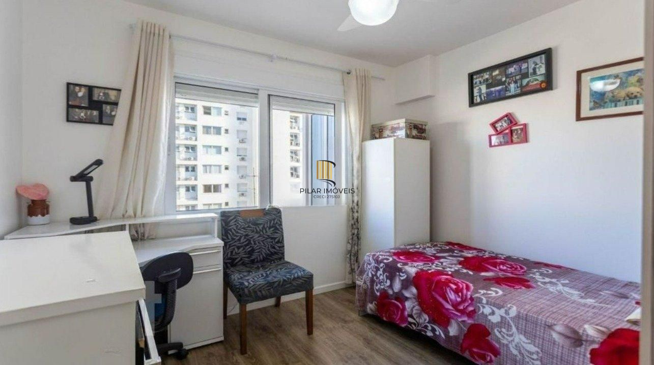 Apartamento de três quartos, suíte e uma vaga de garagem no bairro Santana