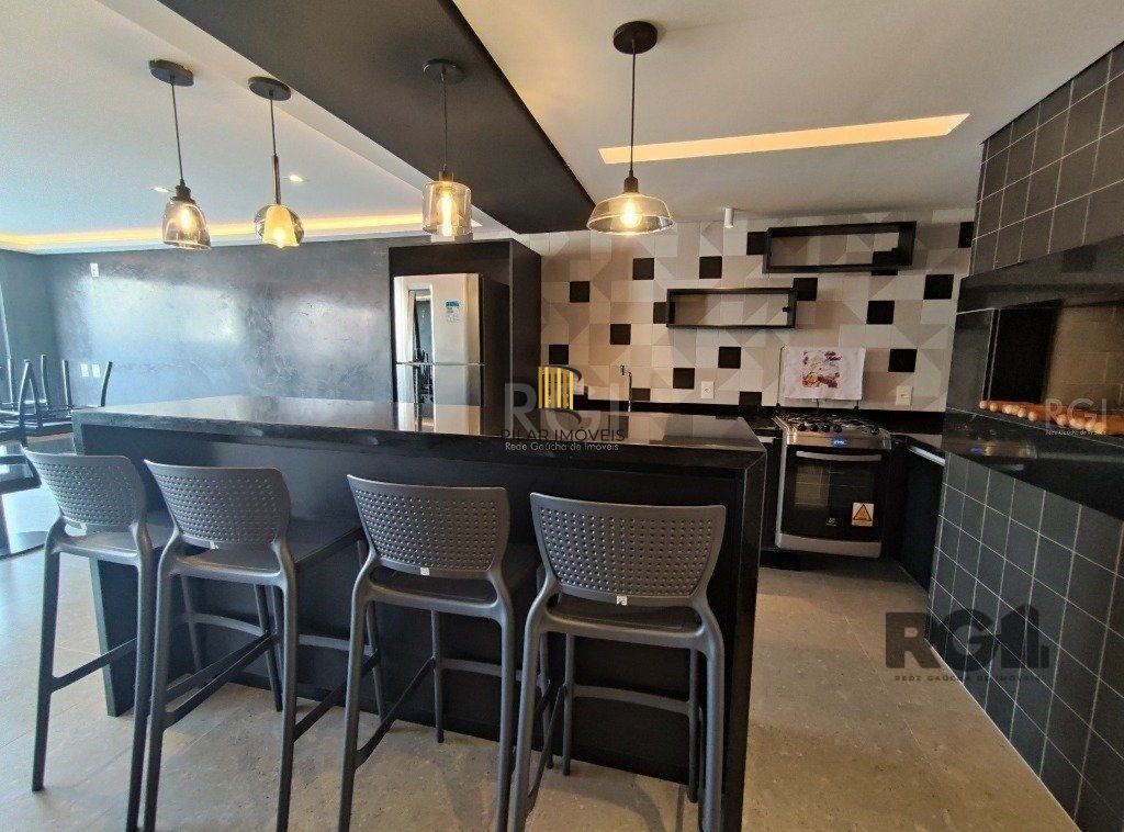Apartamento 2 dormitórios no bairro Farroupilha