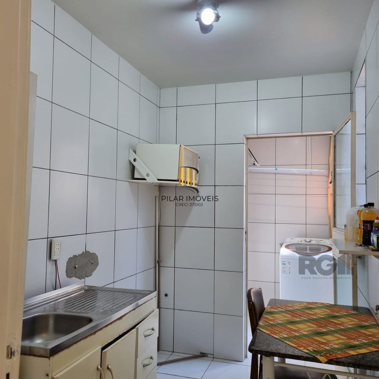 Apartamento de um quarto no bairro Santana em Porto Alegre.