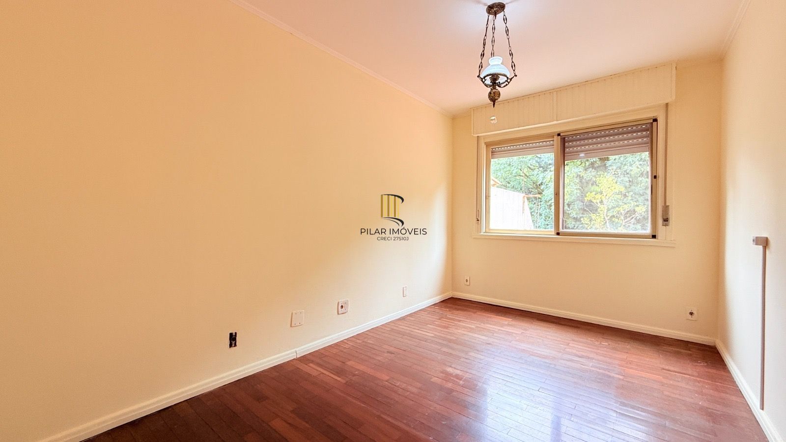 Apartamento de 2 quartos e 2 vagas de garagem no bairro Santana