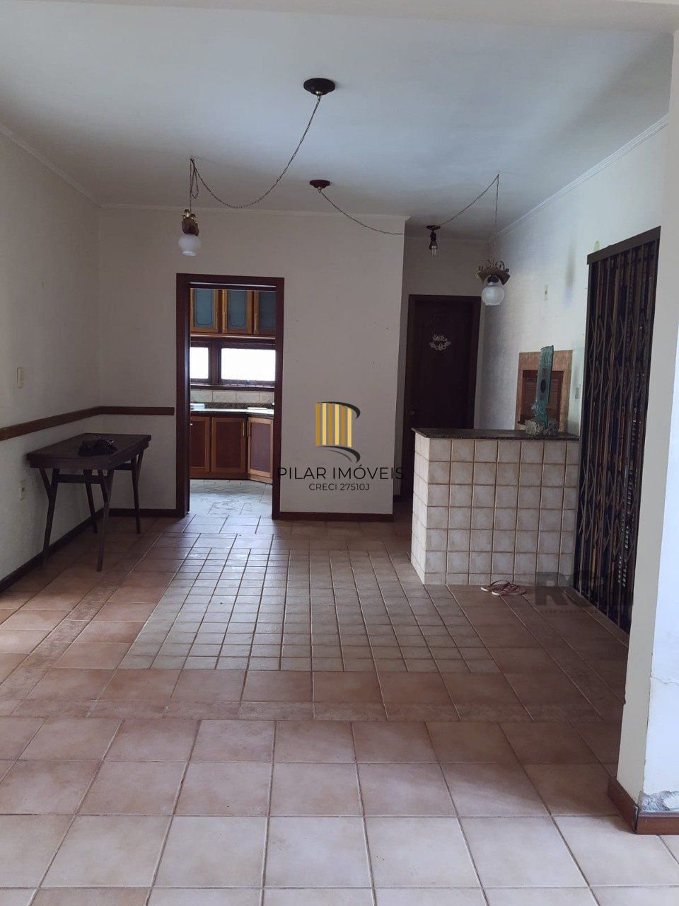 Sítio 4 dormitórios no bairro Fiuza