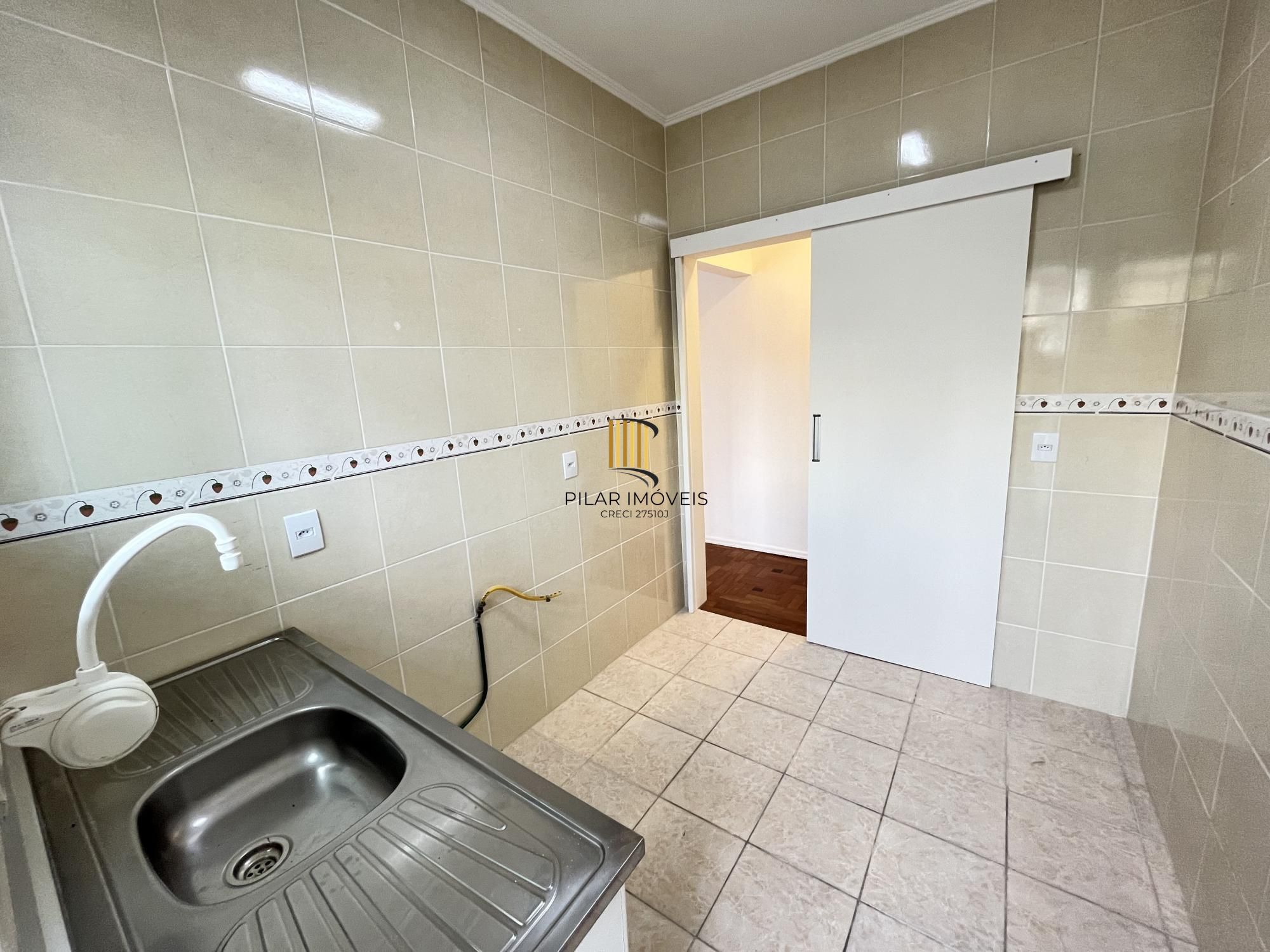Apartamento reformado de 1 quarto, vaga rotativa no bairro Partenon/Santana