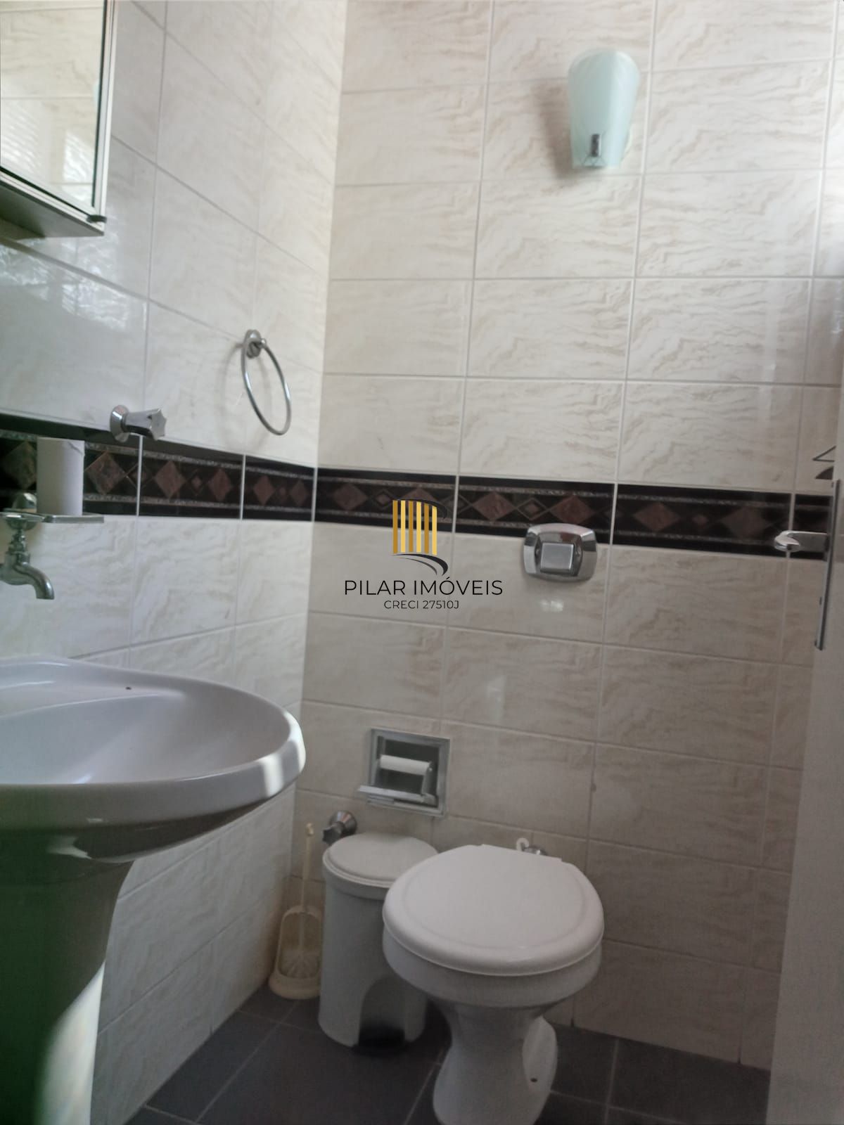 Cobertura 2 dormitórios no bairro Menino Deus