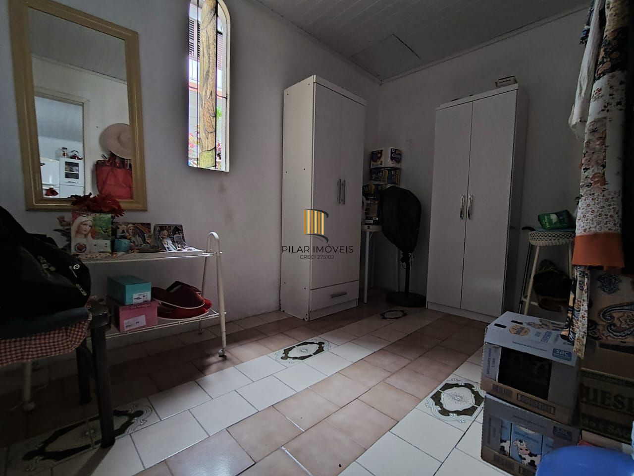 Casa 3 dormitórios e 3 vagas de garagem.