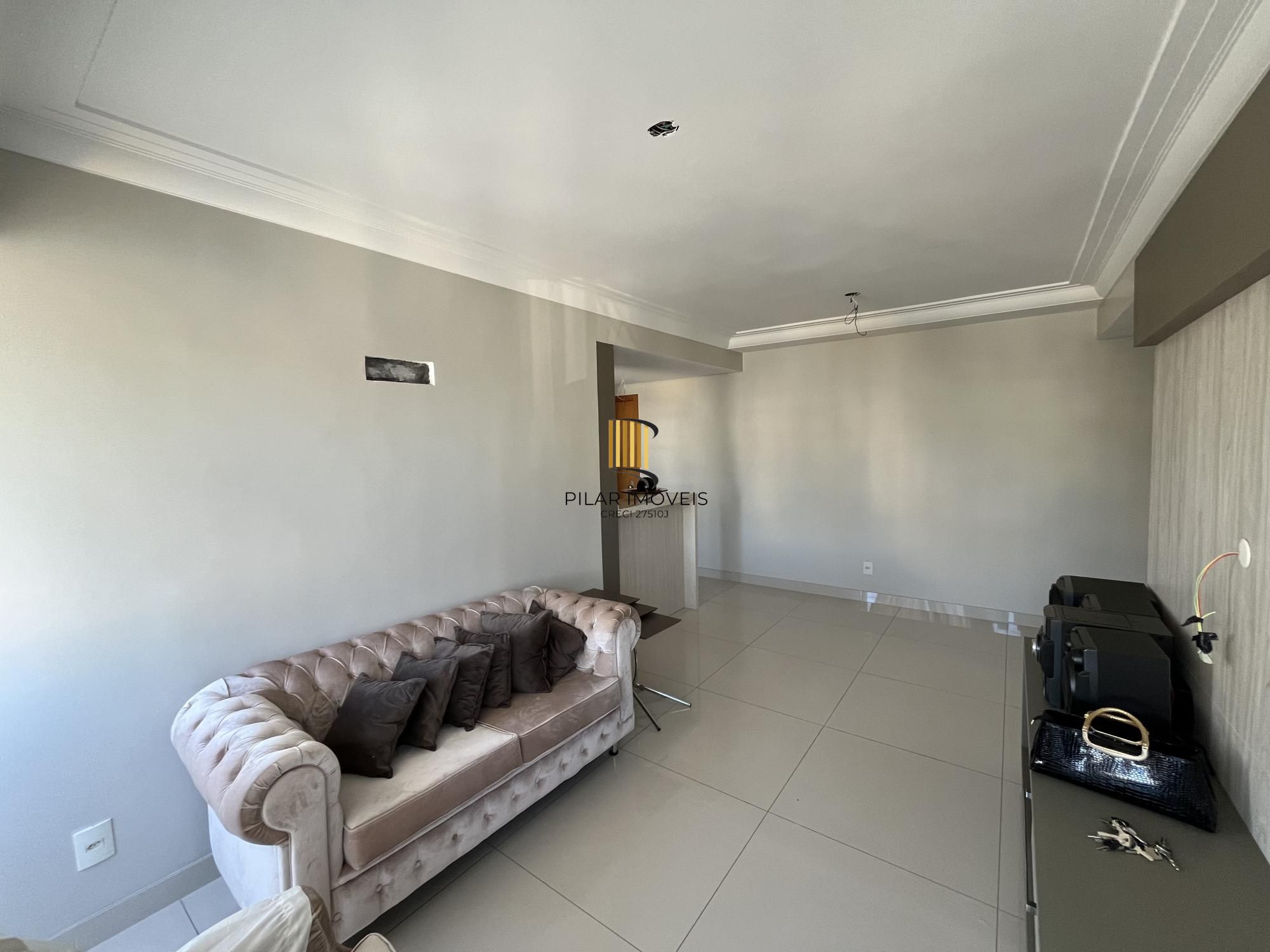 Apartamento de 2 quartos, suíte e 2 vagas garagem bairro São João Porto Alegre