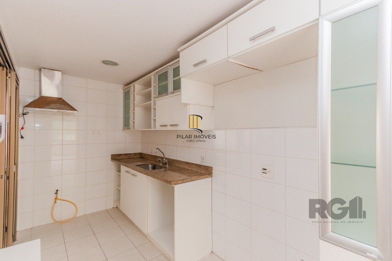 Excelente apartamento de 3 dormitórios sendo 1 suíte e 2 vagas no Higienópolis.