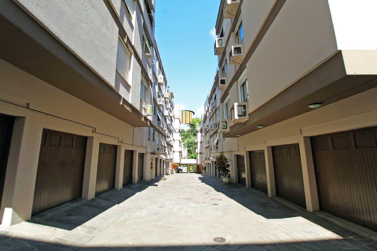 Apartamento de 3 quartos, suíte e 1 vaga de garagem no bairro Petrópolis