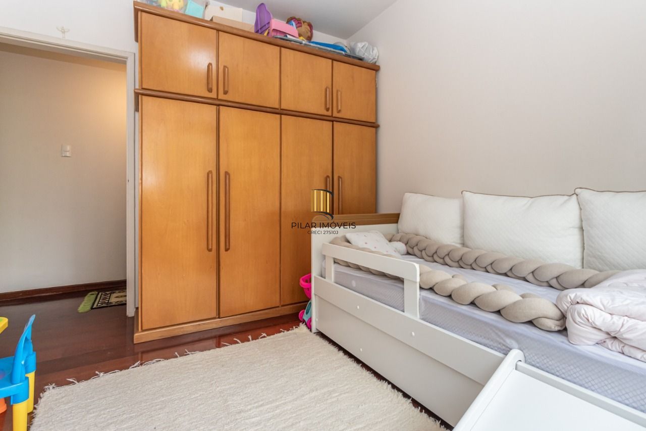 Apartamento de 3 quartos no bairro Santana em Porto Alegre