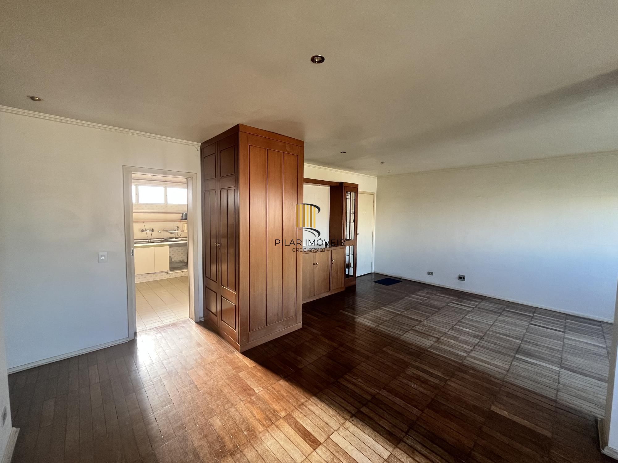 Apartamento de 3 quartos, suíte, dependência de empregada e 2 vagas Bela Vista