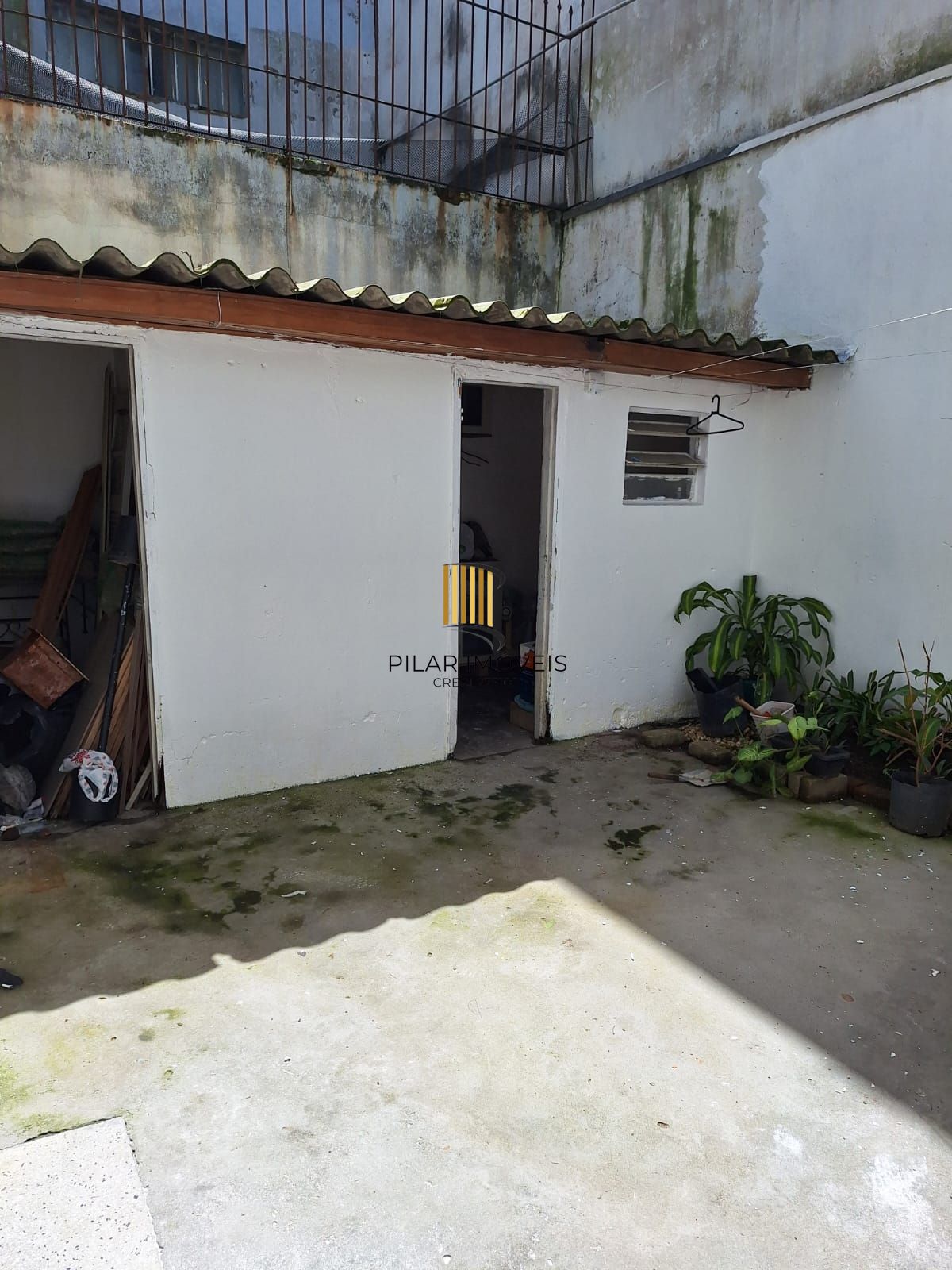 Apartamento térreo de dois quartos no bairro Farroupilha