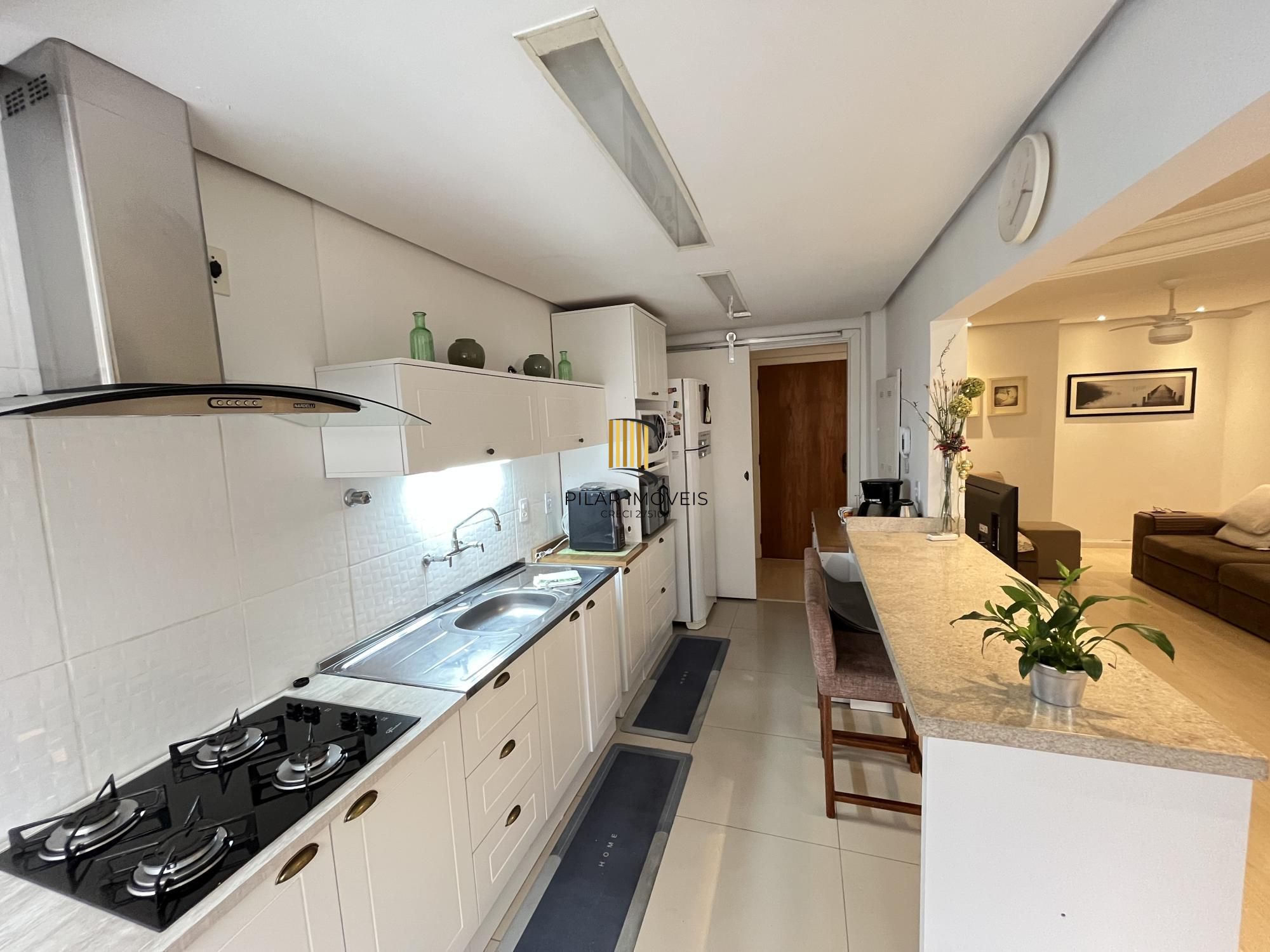 Apartamento de 3 quartos, suíte e 1 vaga de garagem no bairro Cristo Redentor