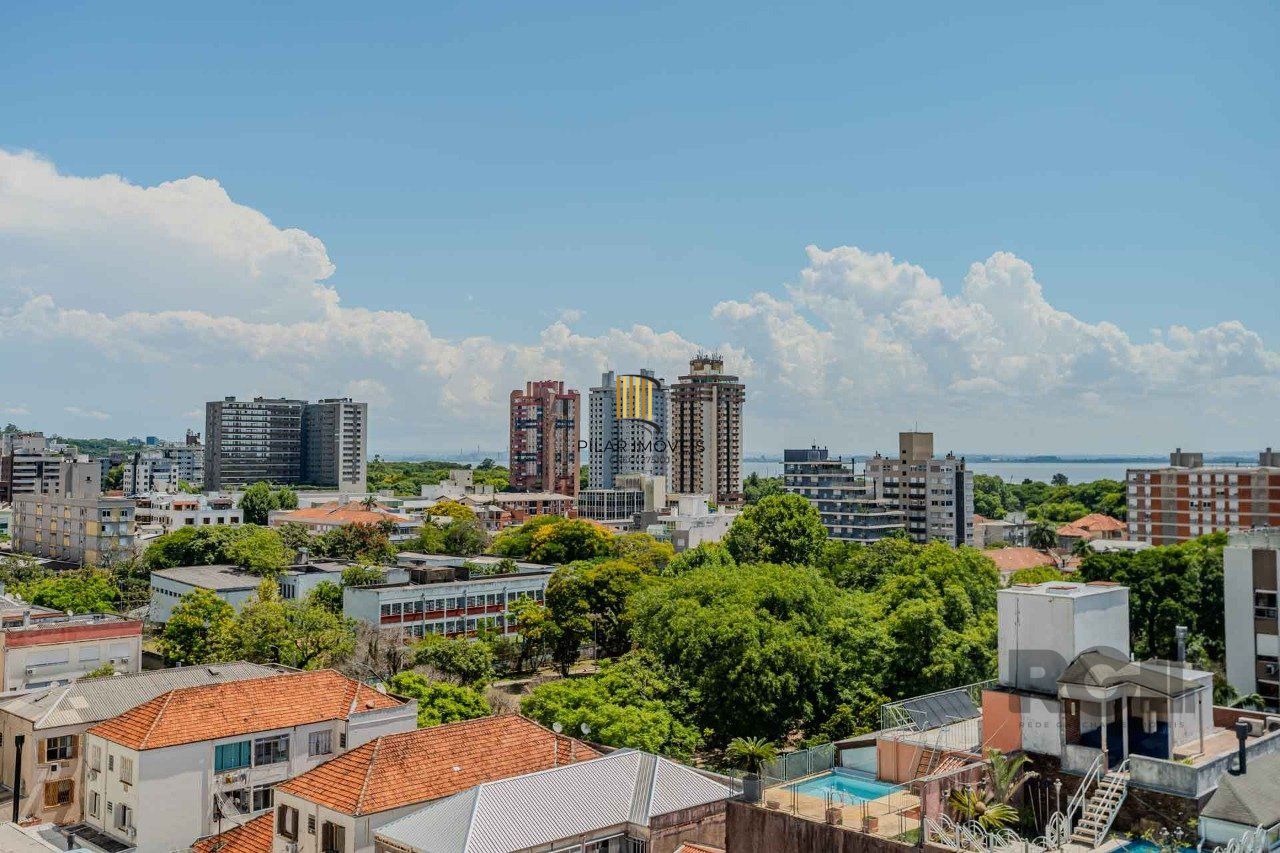 Apartamento para Venda - 127m², 2 dormitórios, 1 vaga - Menino Deus