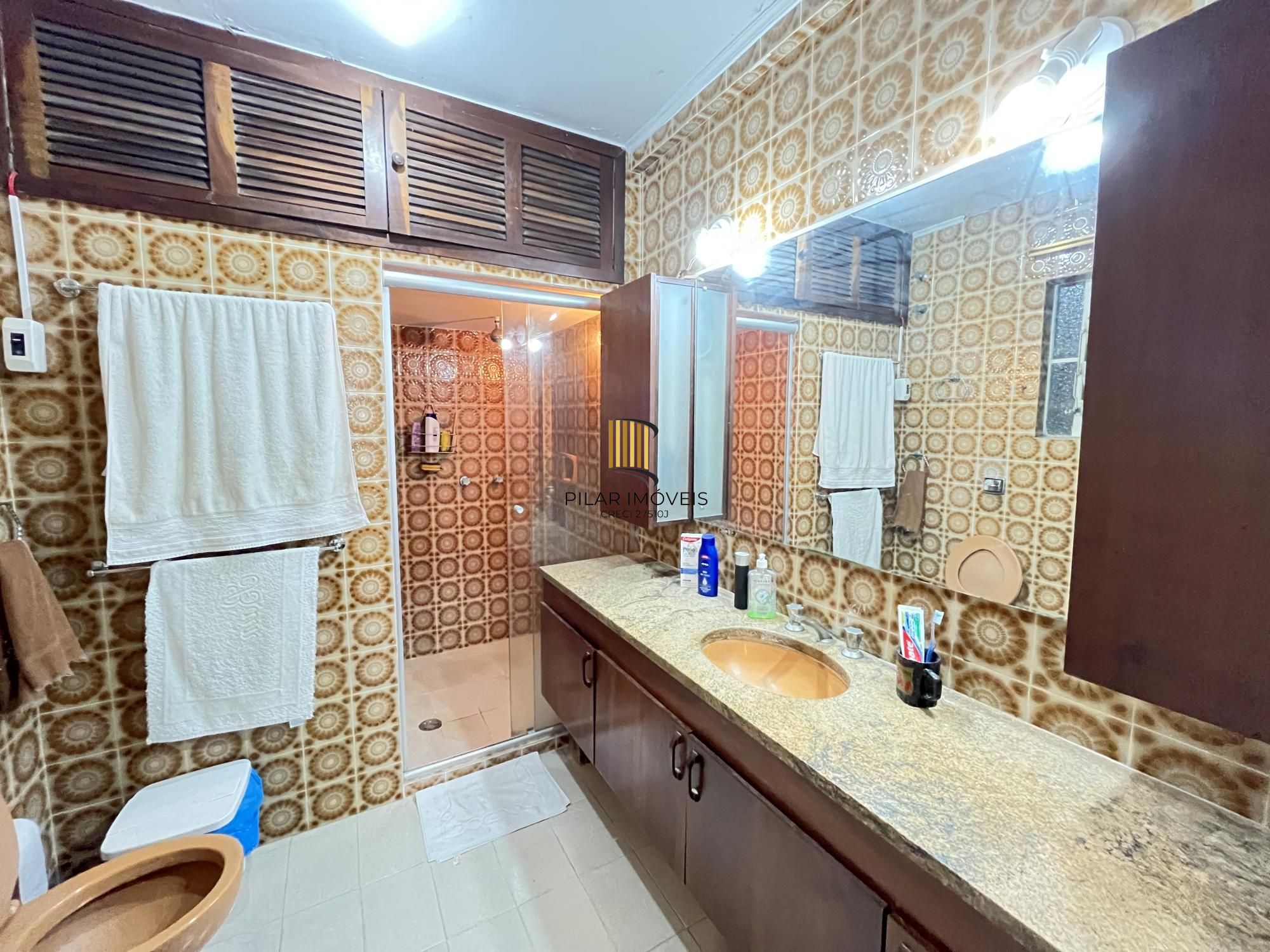 Apartamento de 3 quartos, suíte e 1 vaga de garagem no bairro Independência POA