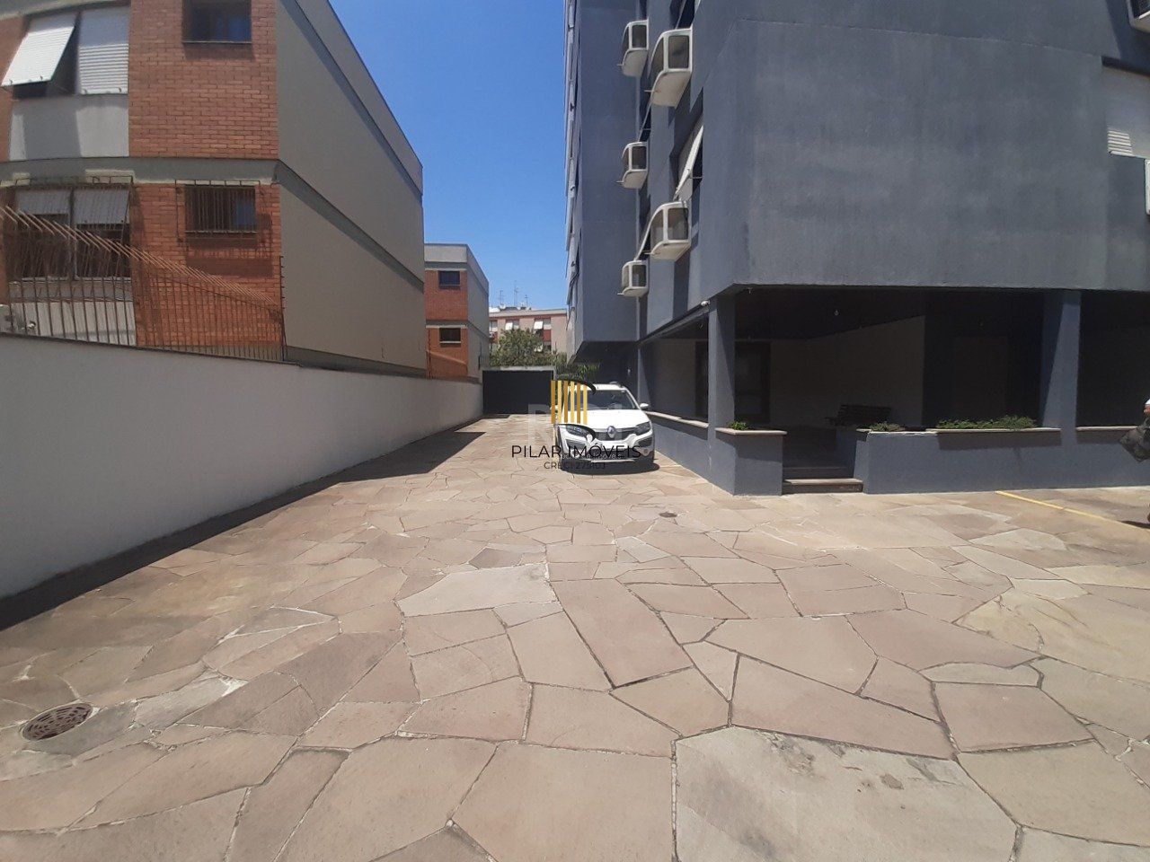 Cobertura para Venda - 281.25m², 3 dormitórios, sendo 1 suites, 2 vagas - Cristo Redentor