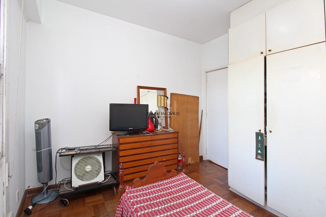 Apartamento de 3 dormitórios e 1 suíte no Centro Histórico de Porto Alegre