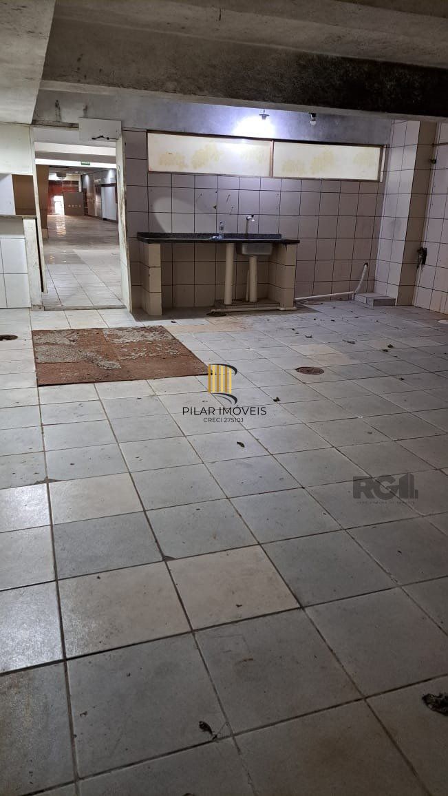 Prédio Comercial no bairro Centro Histórico