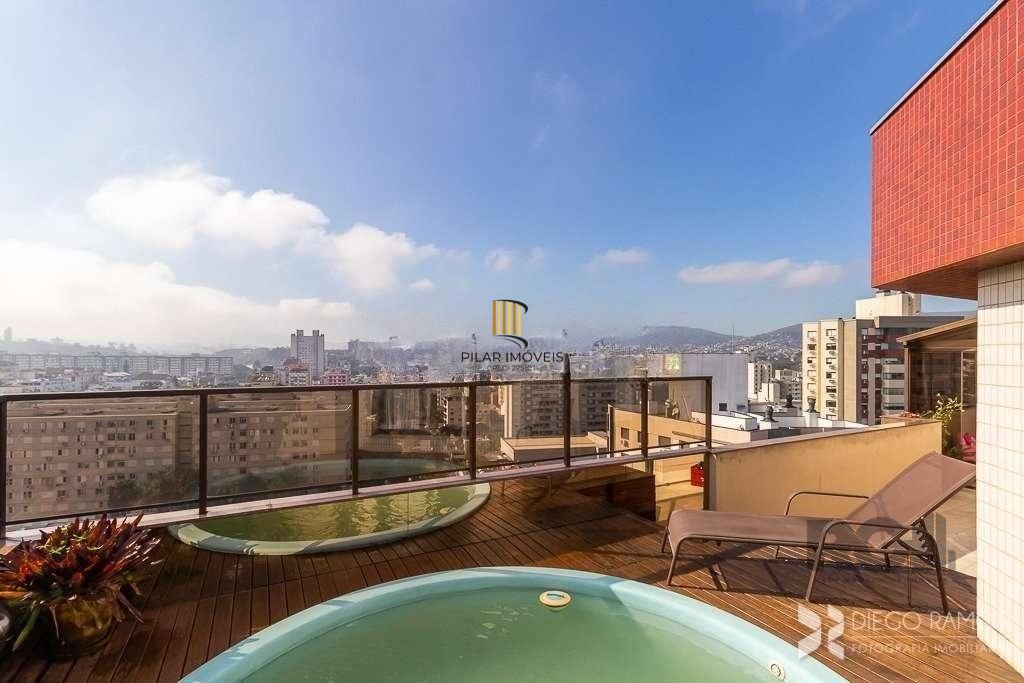Cobertura para Venda - 185m², 3 dormitórios, sendo 1 suites, 2 vagas - Petrópolis