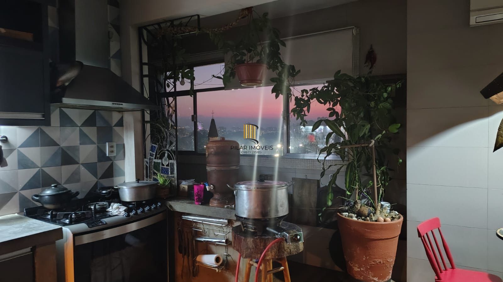 Apartamento 3 dormitórios no bairro Bom Fim