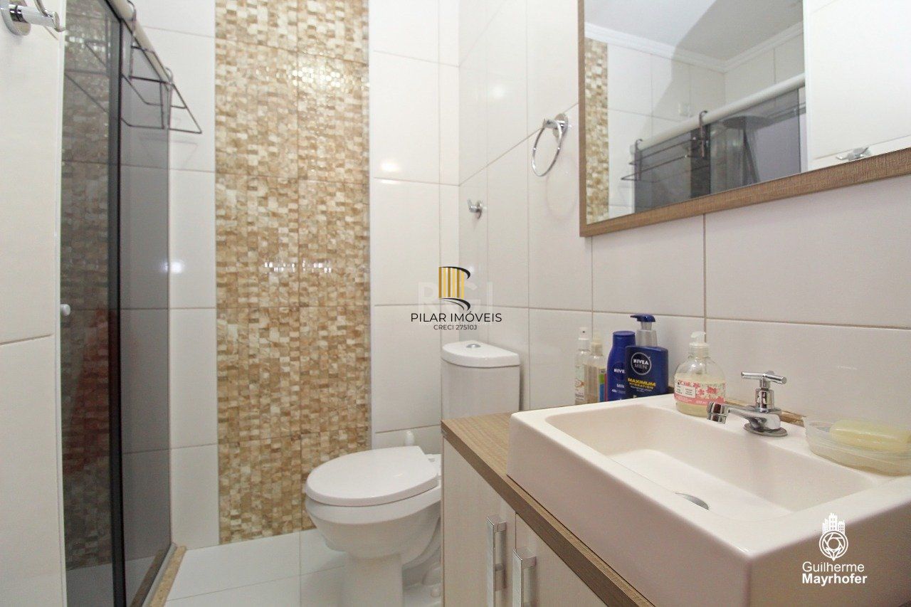 Apartamento de dois quartos e uma vaga de garagem no bairro Tristeza em Porto Alegre