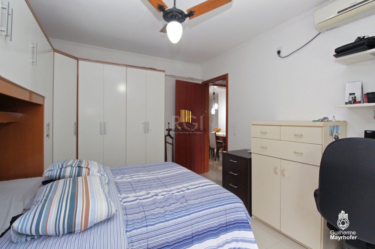 Apartamento de dois quartos e uma vaga de garagem no bairro Tristeza em Porto Alegre