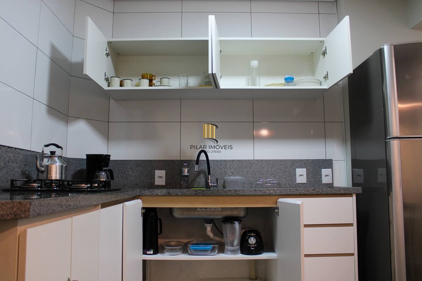 Apartamento de dois quartos no bairro Santana em Porto Alegre