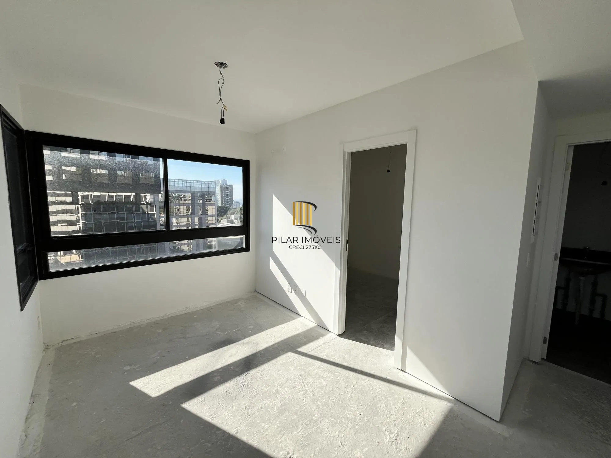 Apartamento de 1 quarto e 1 vaga de garagem no GO CARLOS GOMES