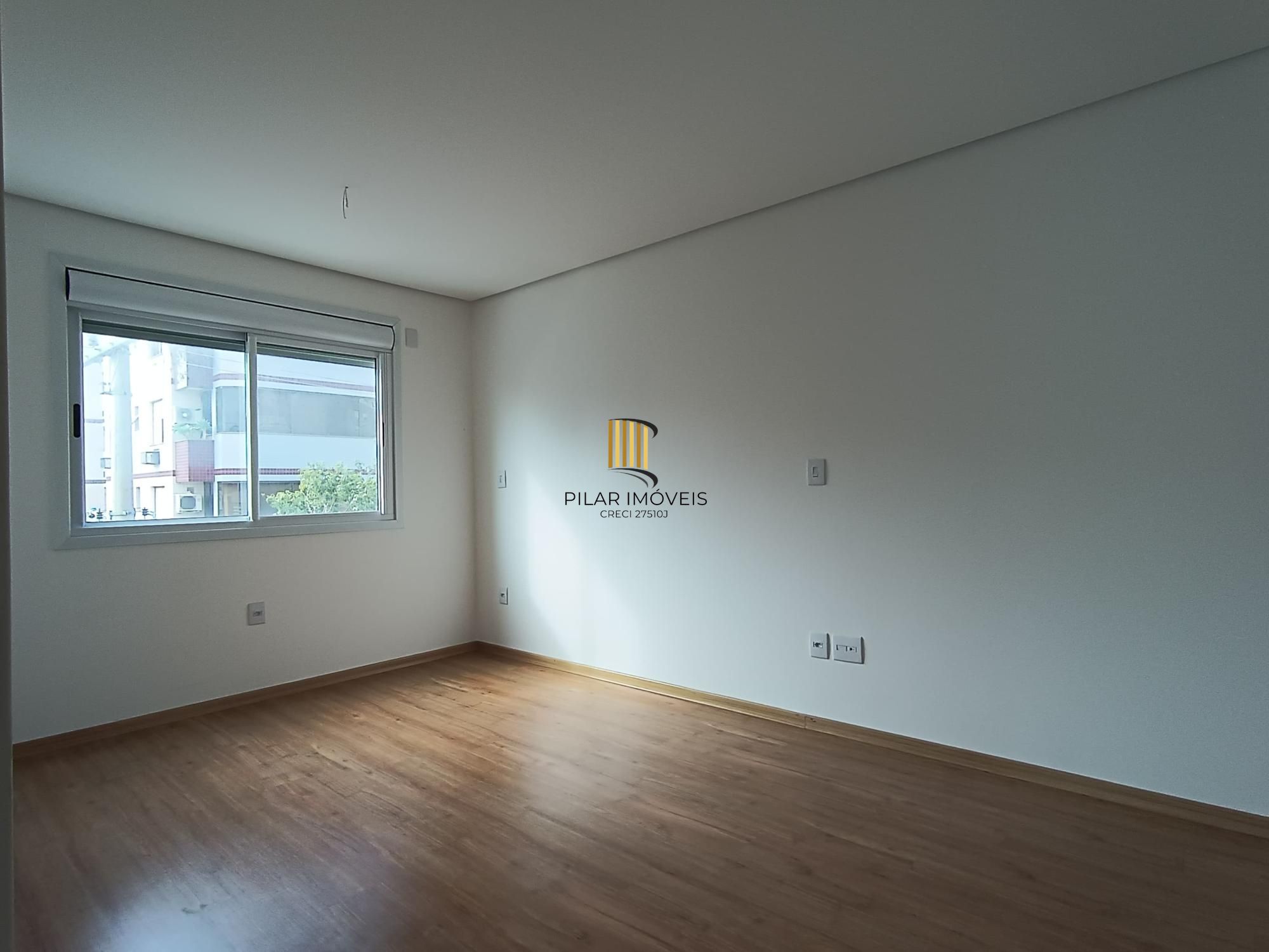 Apartamento 3 dormitórios com suíte novo no Passo da Areia