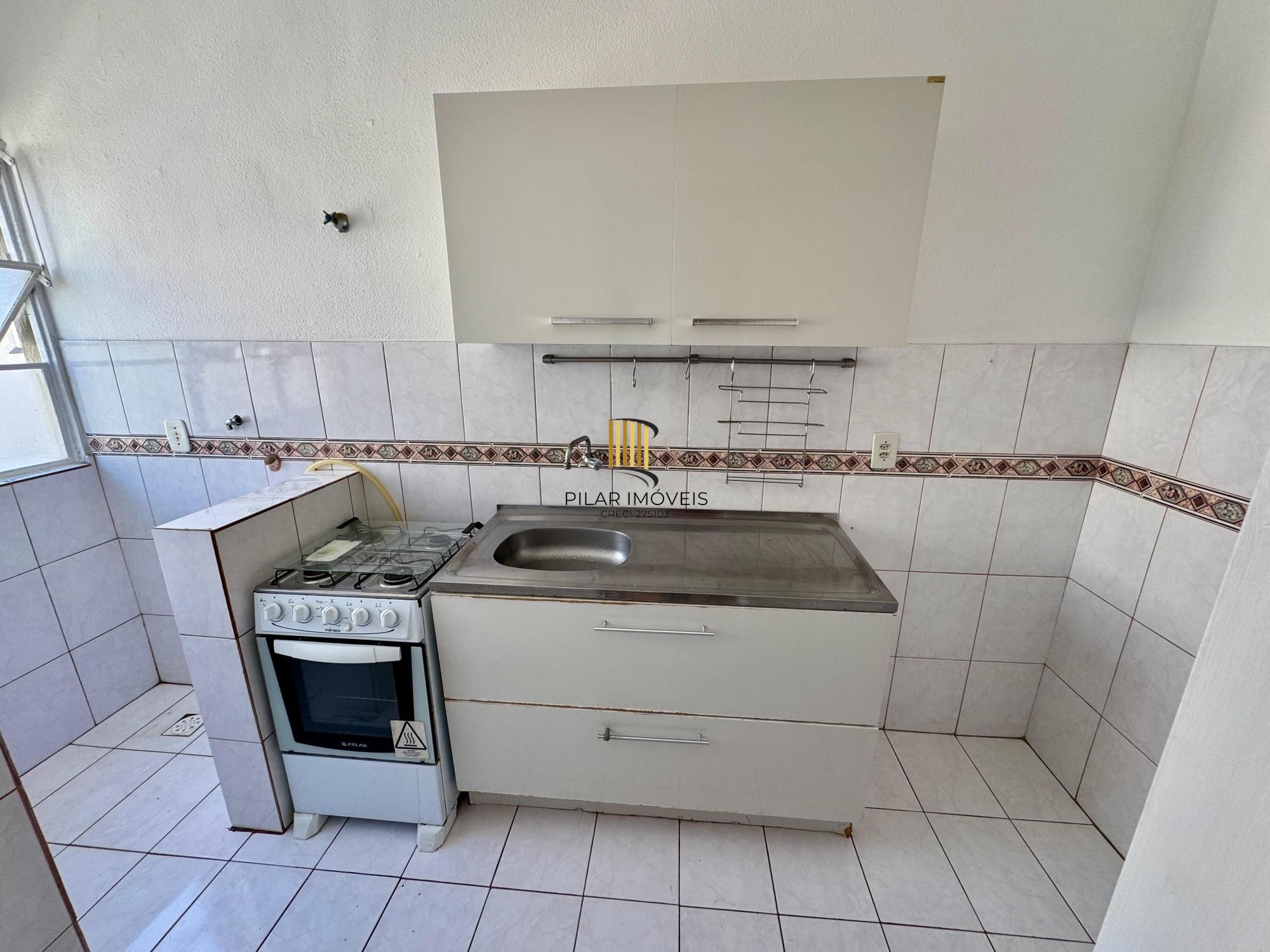 Apartamento para Venda - 32.29m², 1 dormitório, 1 vaga - Santo Antonio