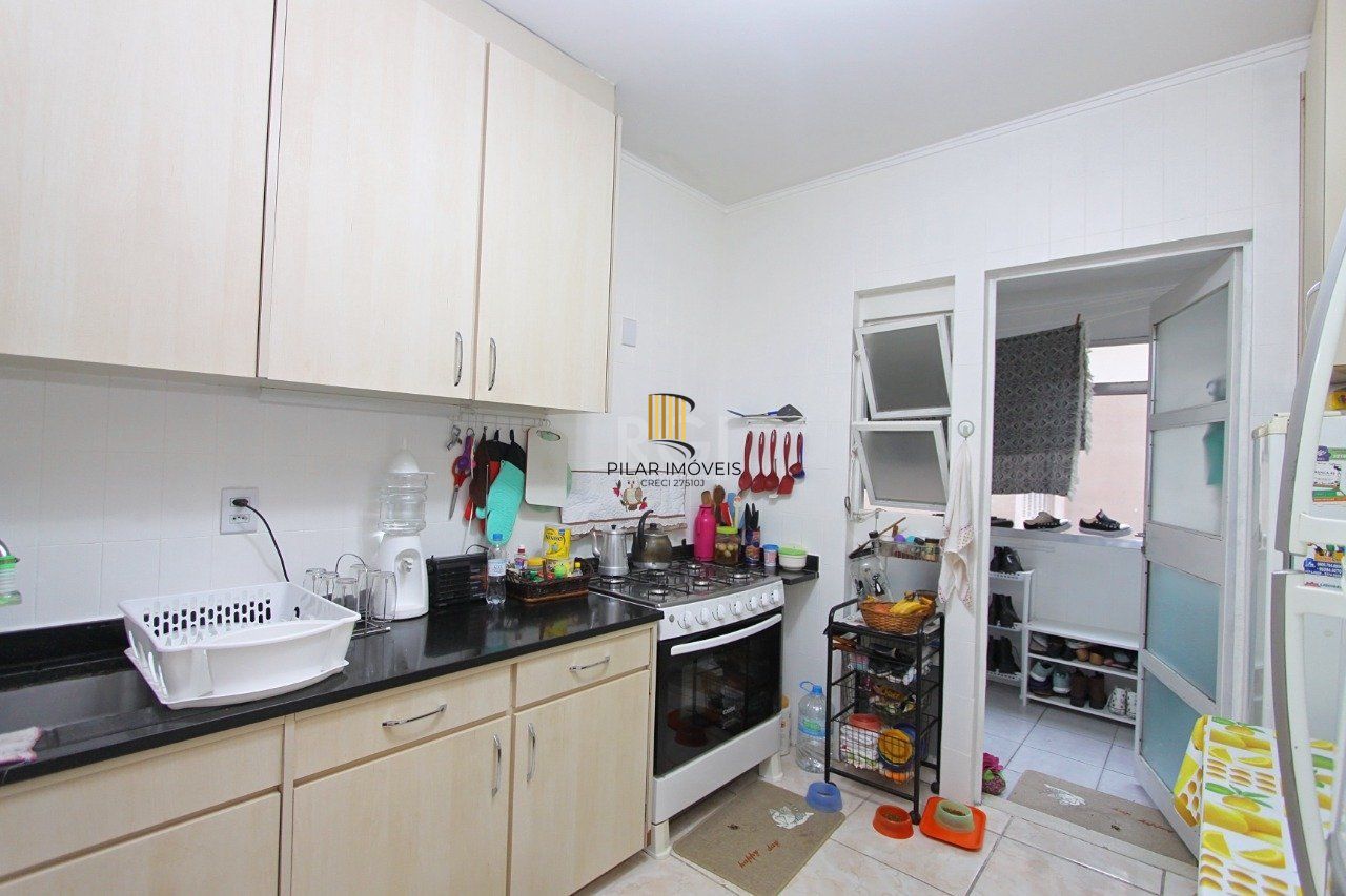 Apartamento para Venda - 115.09m², 3 dormitórios, sendo 1 suites, 1 vaga - Petrópolis