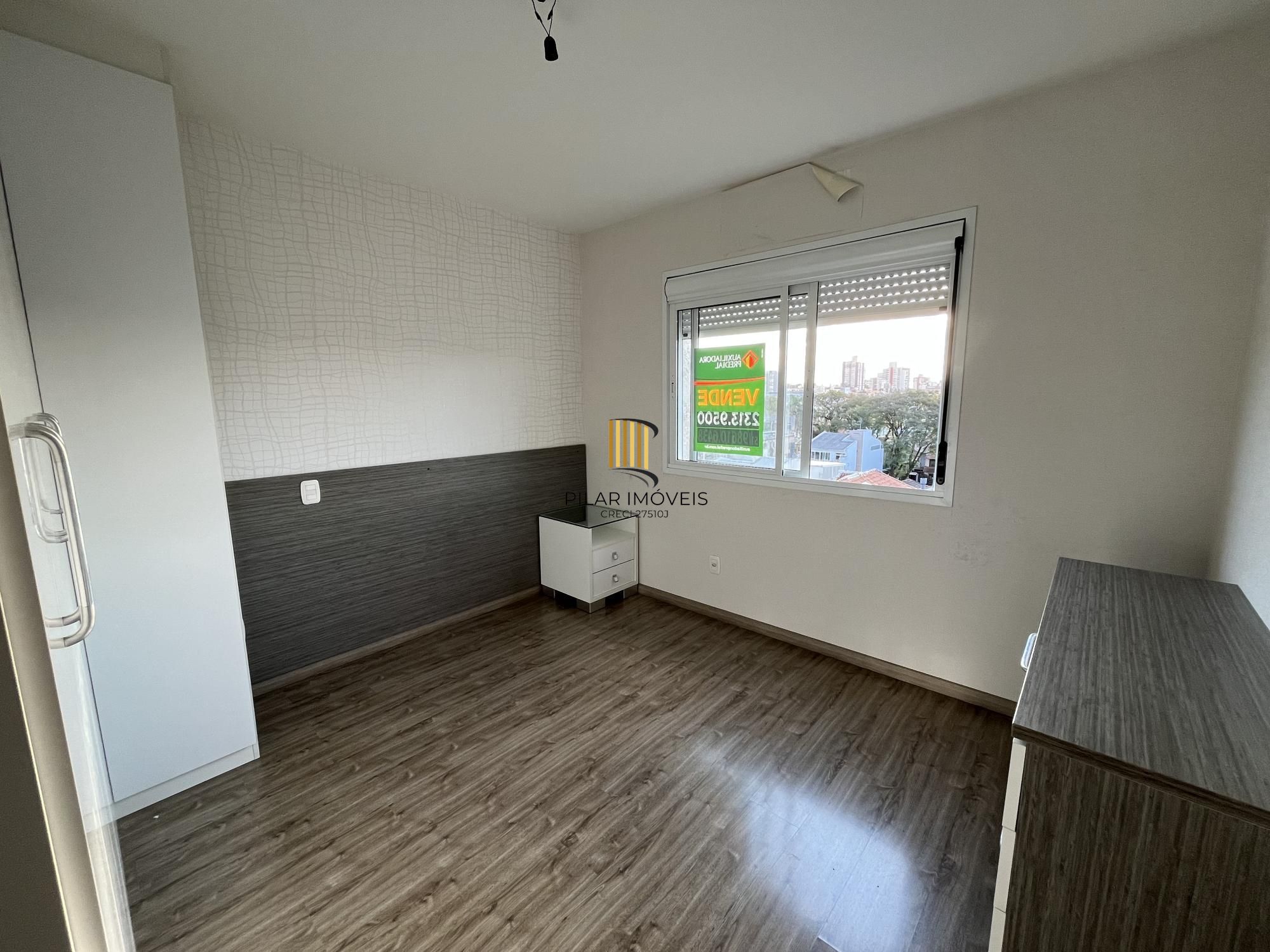 Apartamento de 2 quartos, suíte e 1 vaga de garagem no bairro Partenon em POA/RS