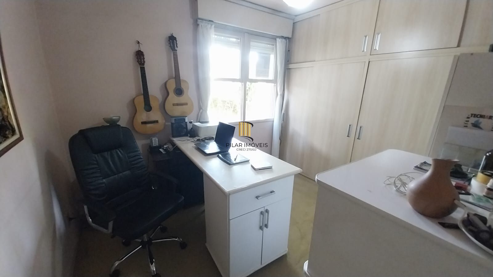 Apartamento térreo com 4 quartos e 1 vaga de garagem rotativa no Passo da Areia