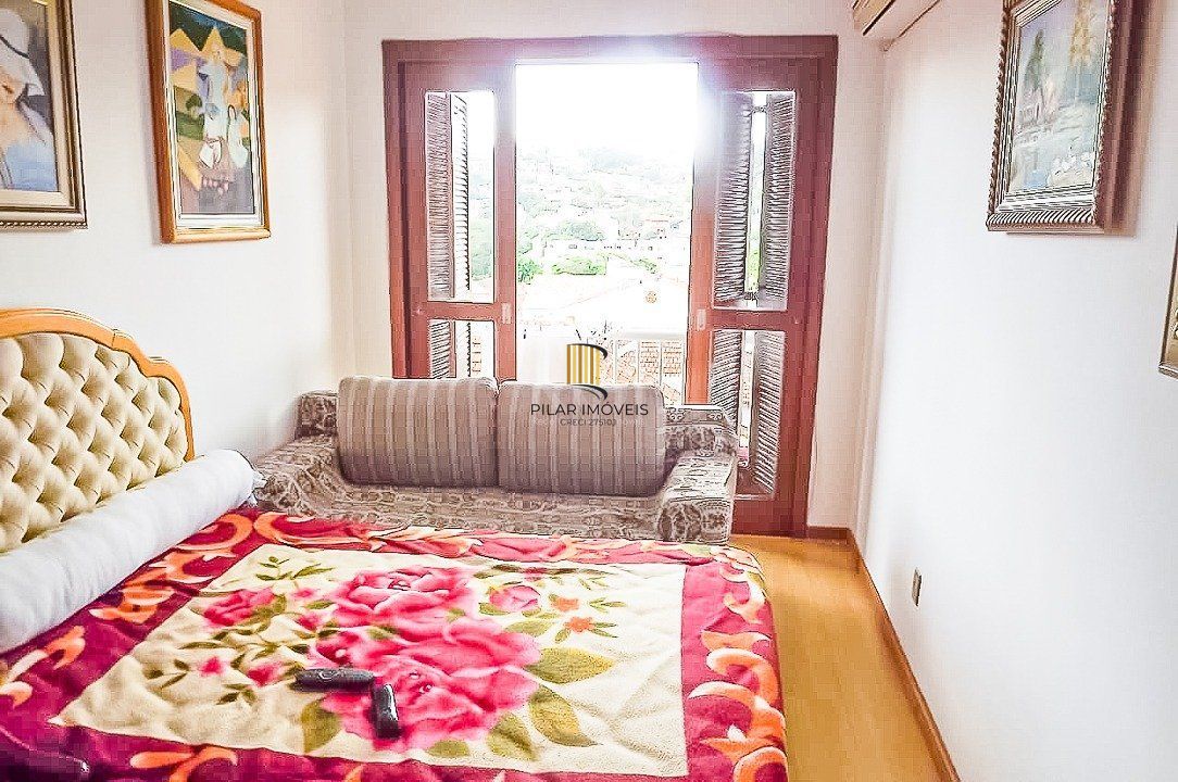Cobertura para Venda - 203.74m², 3 dormitórios, 1 vaga - Cavalhada